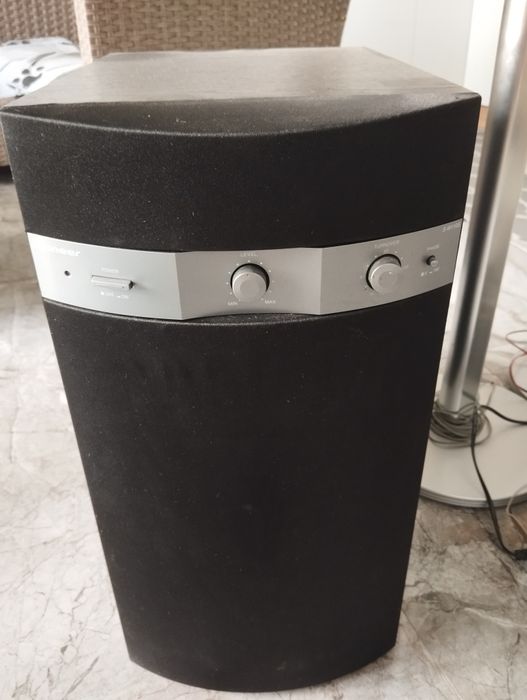 Subwoofer aktywny Pioneer plus osprzęt