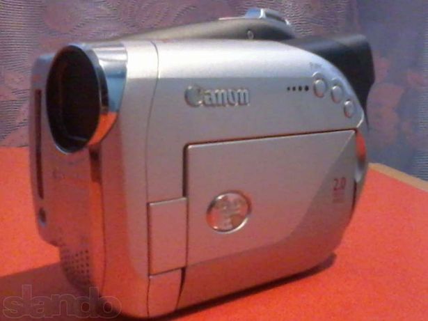 Цифровая видеокамера Canon DC 21