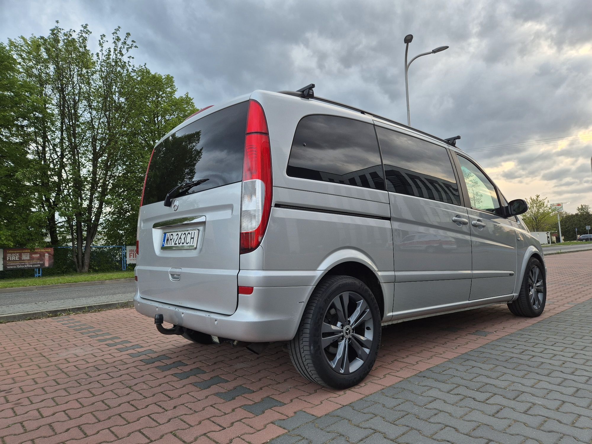 Mercedes Viano 7 osób 3.0 diesel V6 Automat