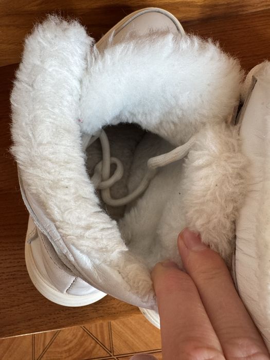 Зимове/жіноче/шкіряне взуття/37 розмір