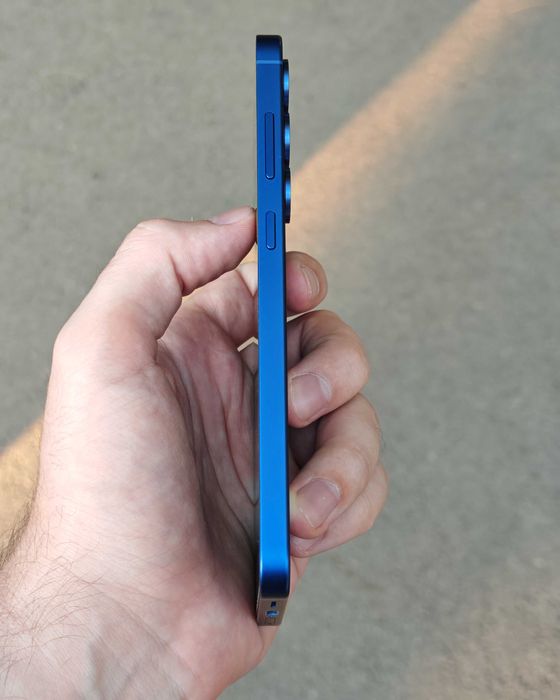 Samsung s25 + plus 12/256 с коробкой, глобал