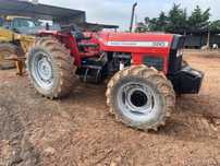 Tractor Ferguson 390