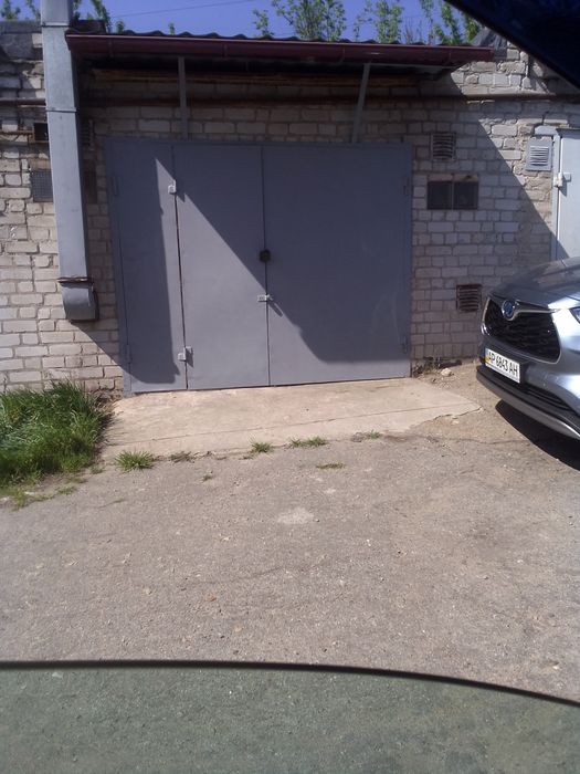 Продам гараж правый берег.тоберег.