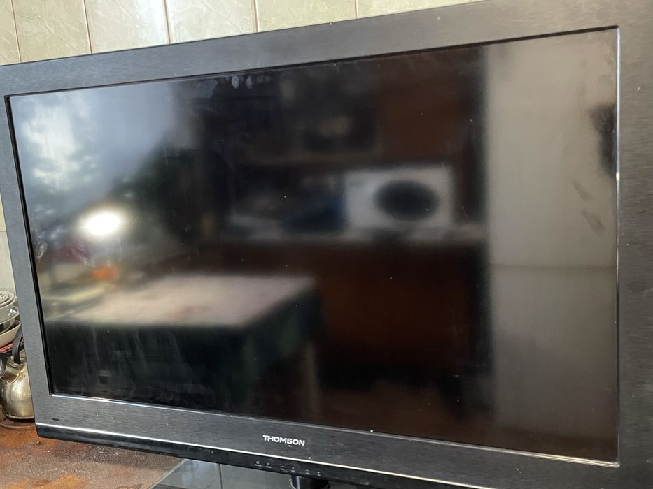 Телевизор Thomson40