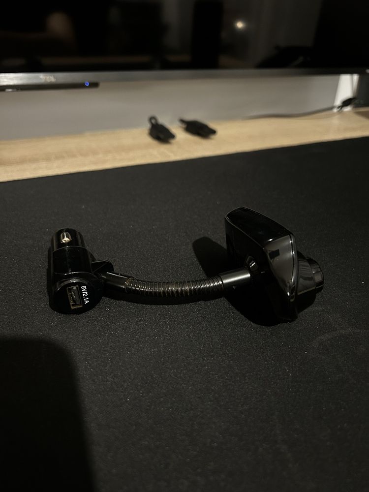 Ładowarka samochodowa transmiter T10 bluetooth