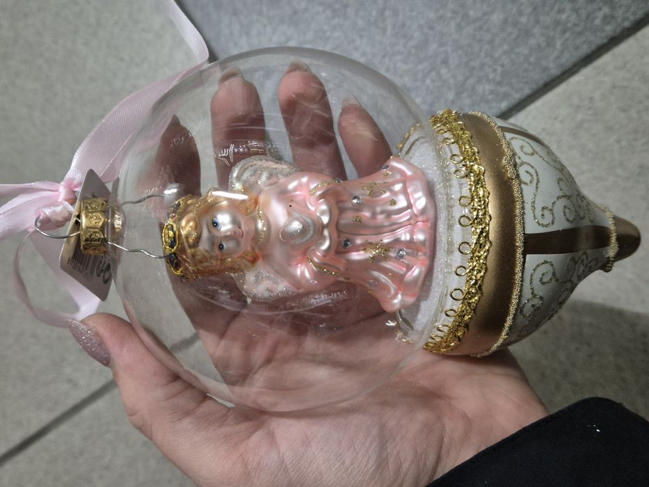 Szklana bombka Aniołek w szklanej kuli