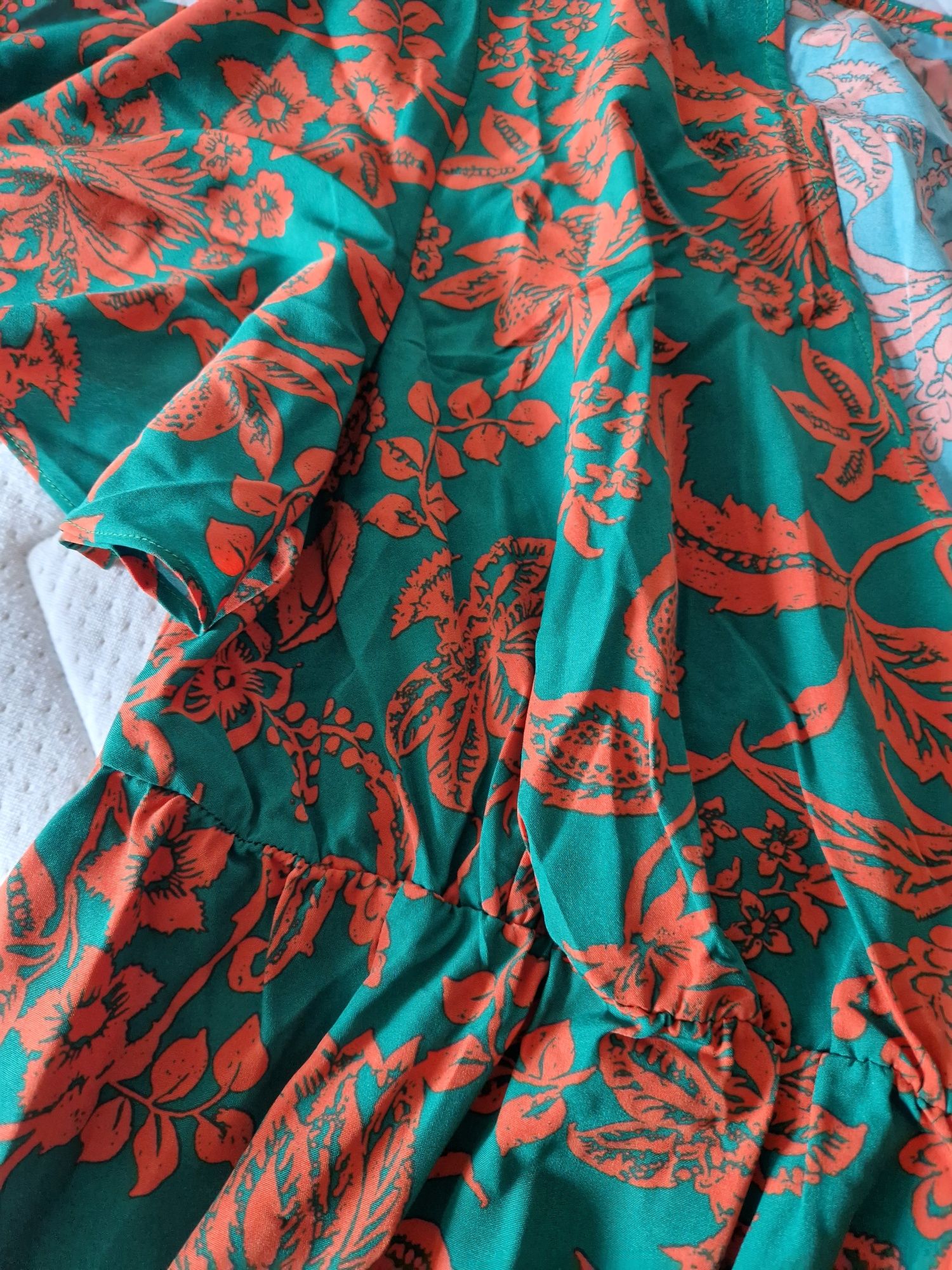 Elegancka sukienka maxi w kwiatowy wzór plus size 44 XXL must have