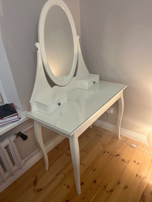 Toaletka hemnes biała