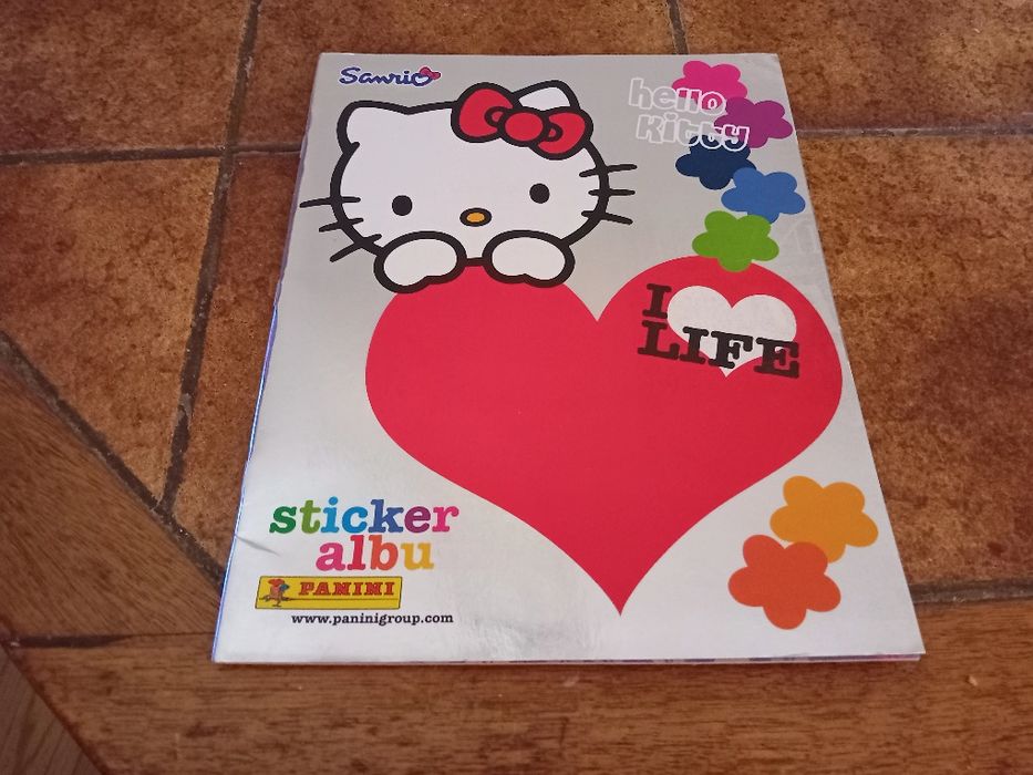 Hello kitty, cadernetas cromos vazias,  (ver fotos)