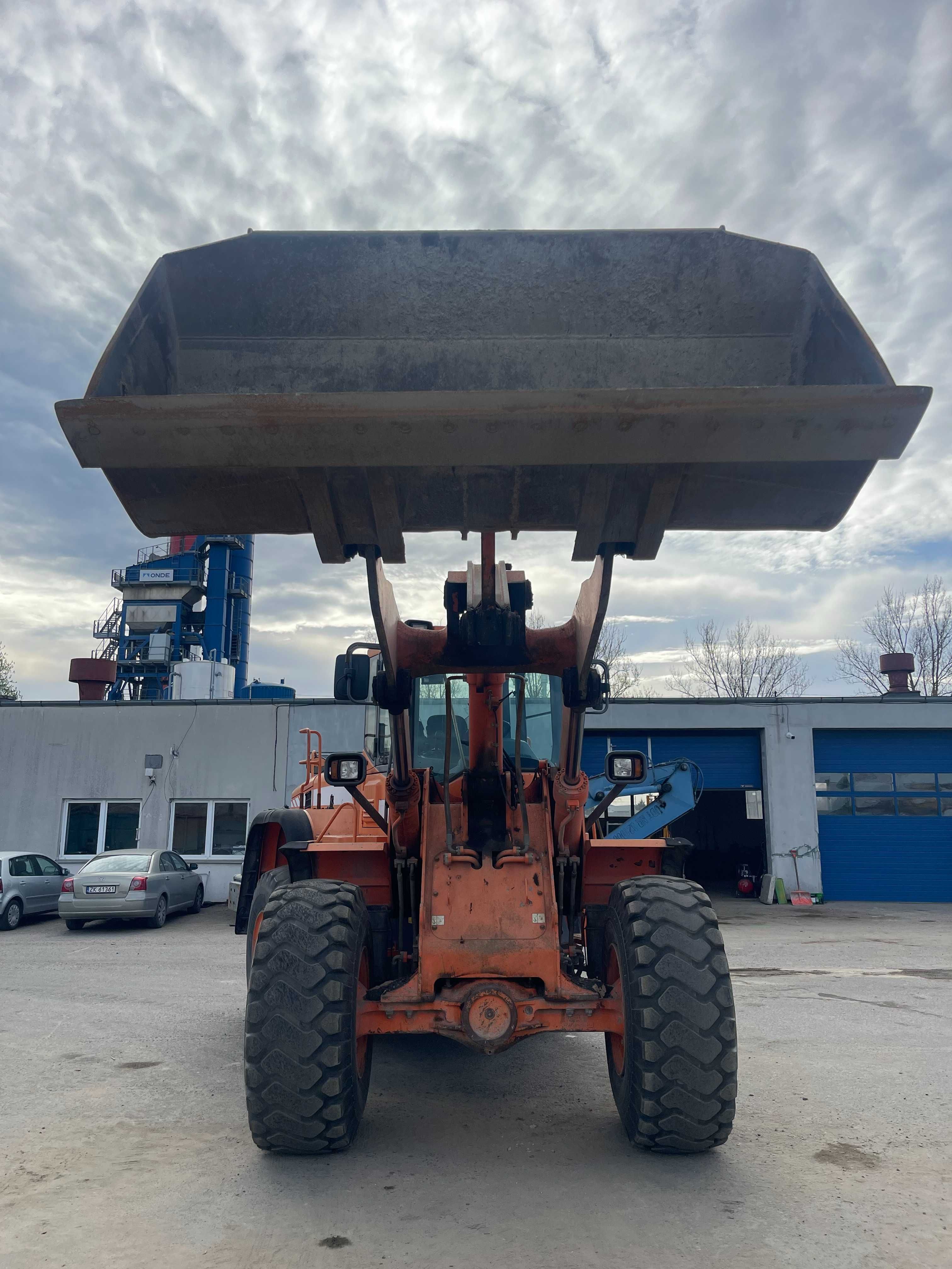Ładowarka DOOSAN DL 350 ROK PROD. 2011