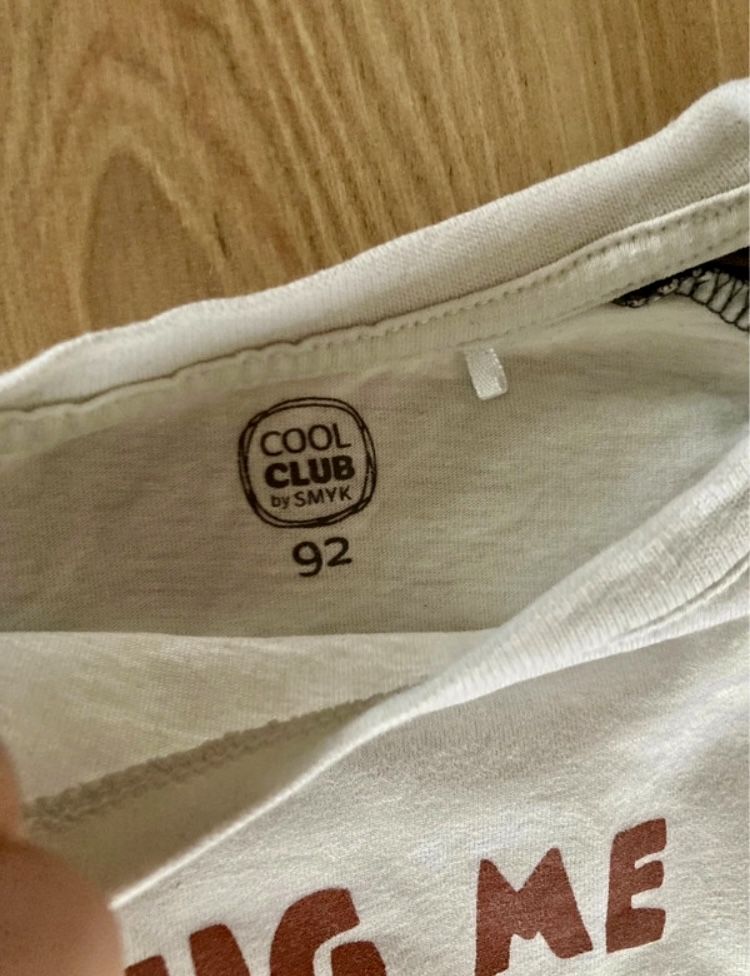 2 bluzki chlopiece z dlugim rekawem r. 92 Reserved Cool club