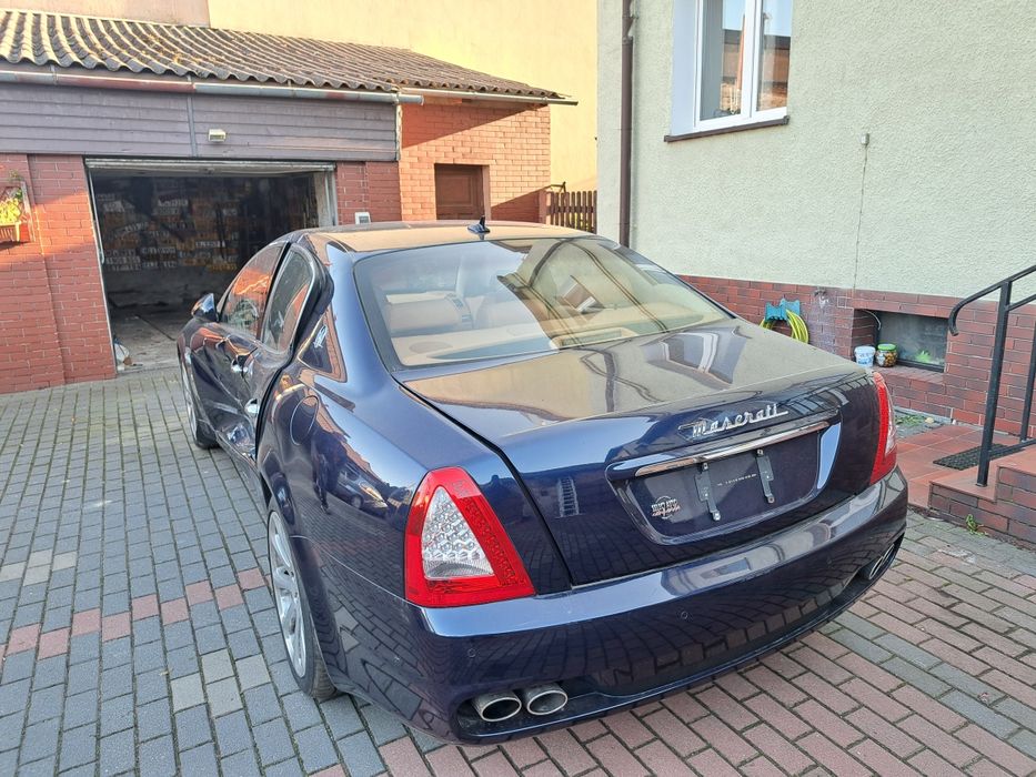 Maserati quattroporte mały przebieg 4.2 skrzynia zf