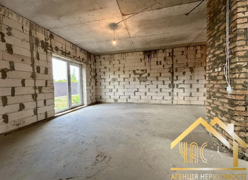 Продам дуплекс село Нове/Боярка з великою ділянкою за приємною ціною