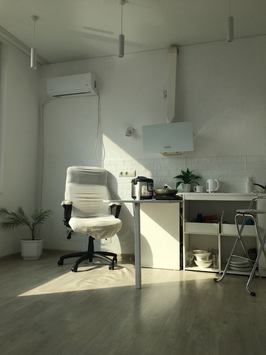 Продам квартиру .Квартира -Студія 27 кв /м