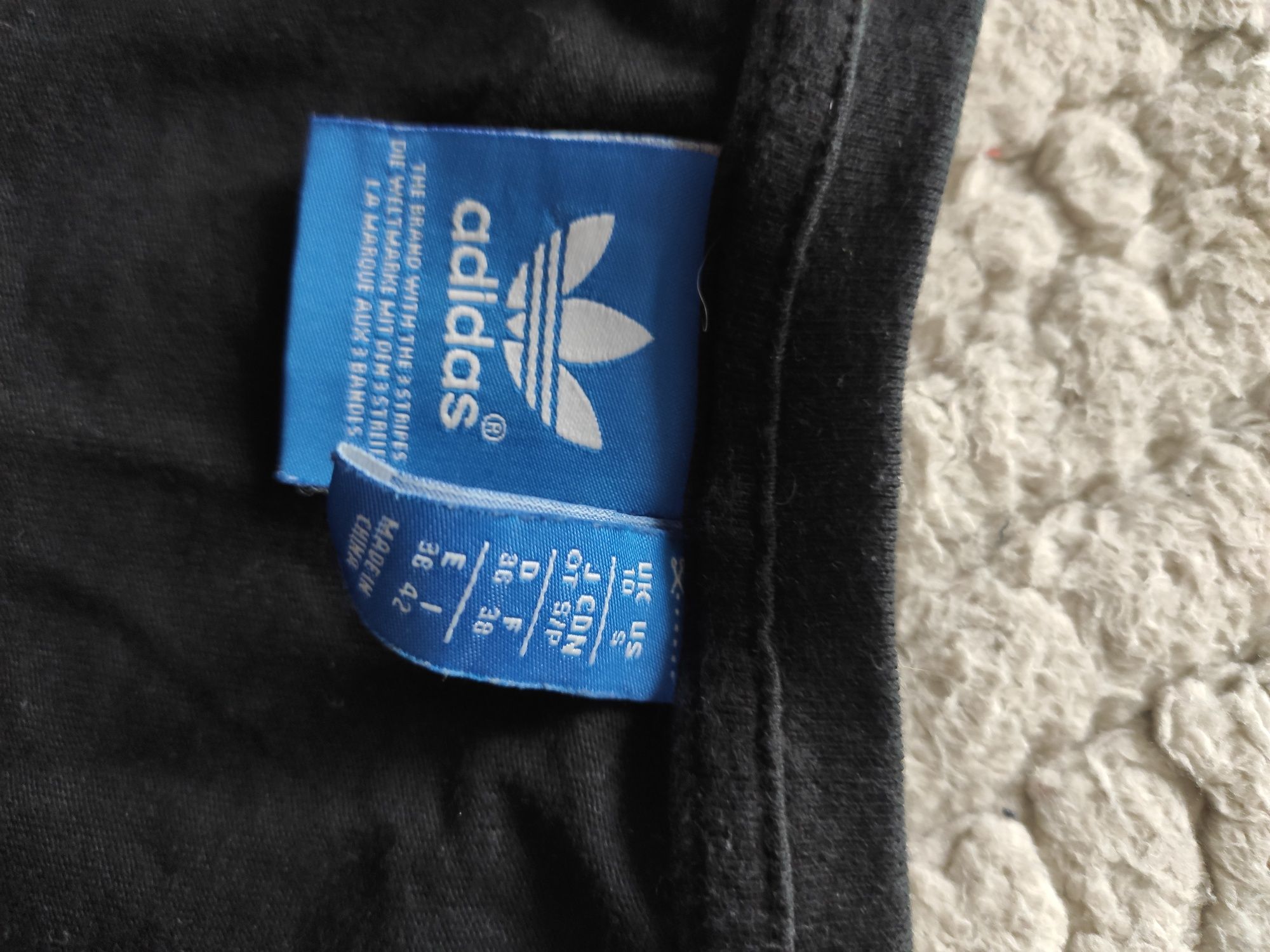Adidas S czarny t-shirt