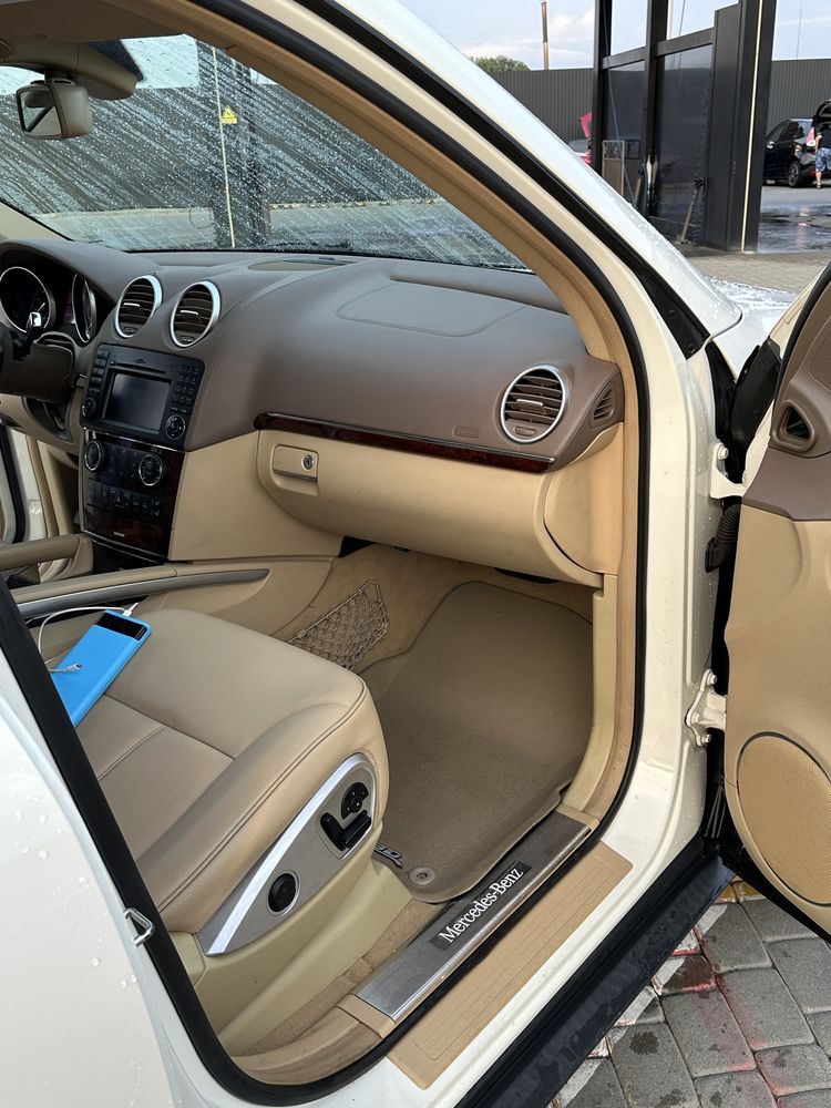 Mercedes-Benz Gl 350 bluetec НЕ БИТА ТОРГ