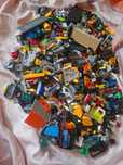 Klocki Lego . Cena 100zl  za wszystko.