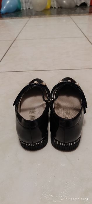 Туфлі для дівчинки