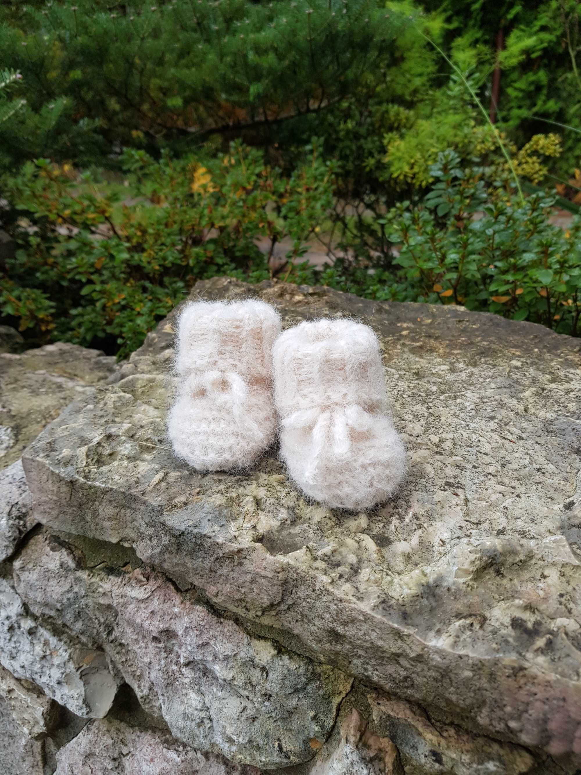 Buciki, skarpetki niemowlęce handmade ecru alpaka/jedwab 8/9 cm