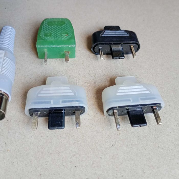 Wtyczka antenowa Unitra Diora PRL