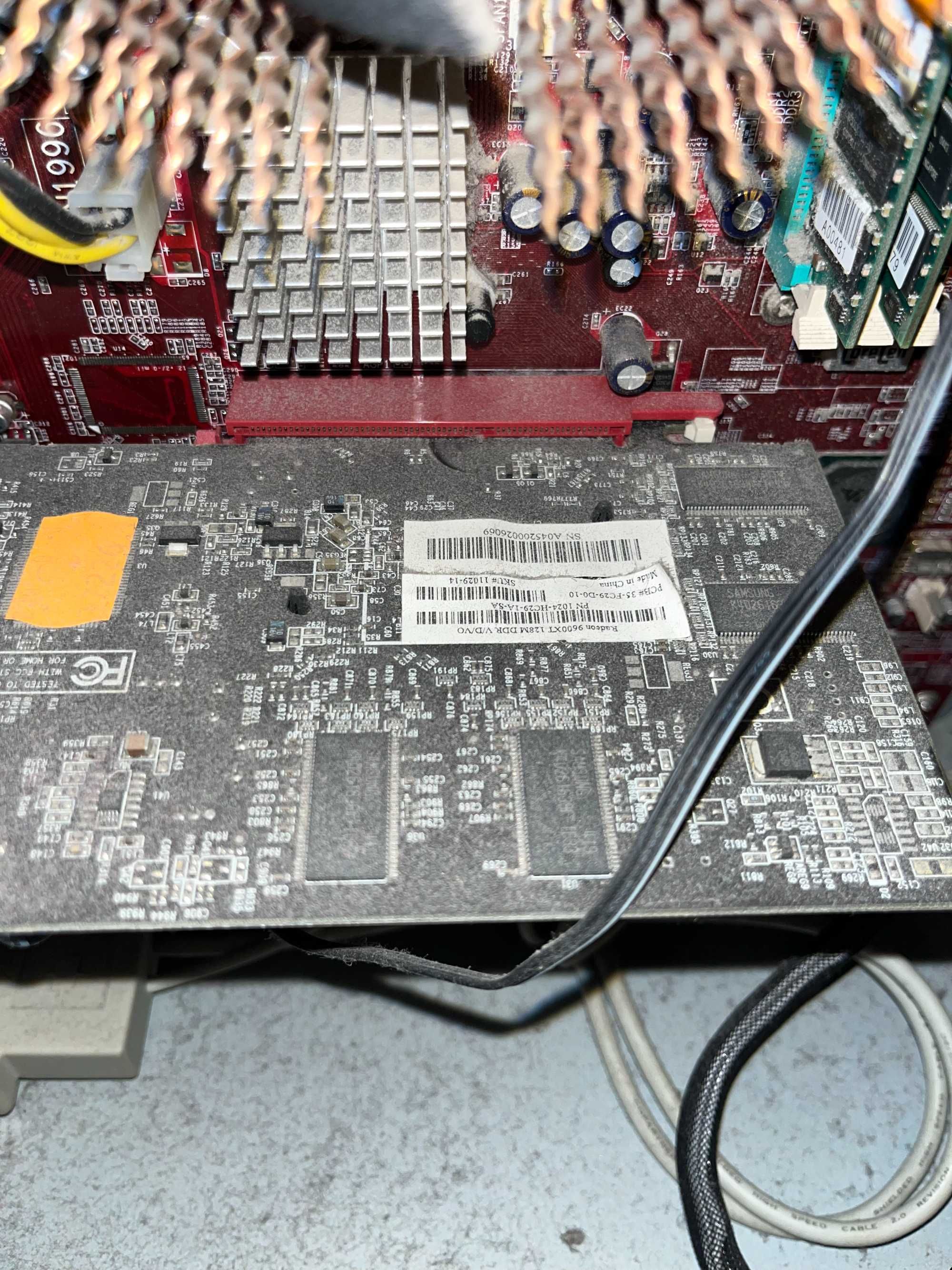 Komputer stacjonarny retro radeon 9600XT AMD Athlon