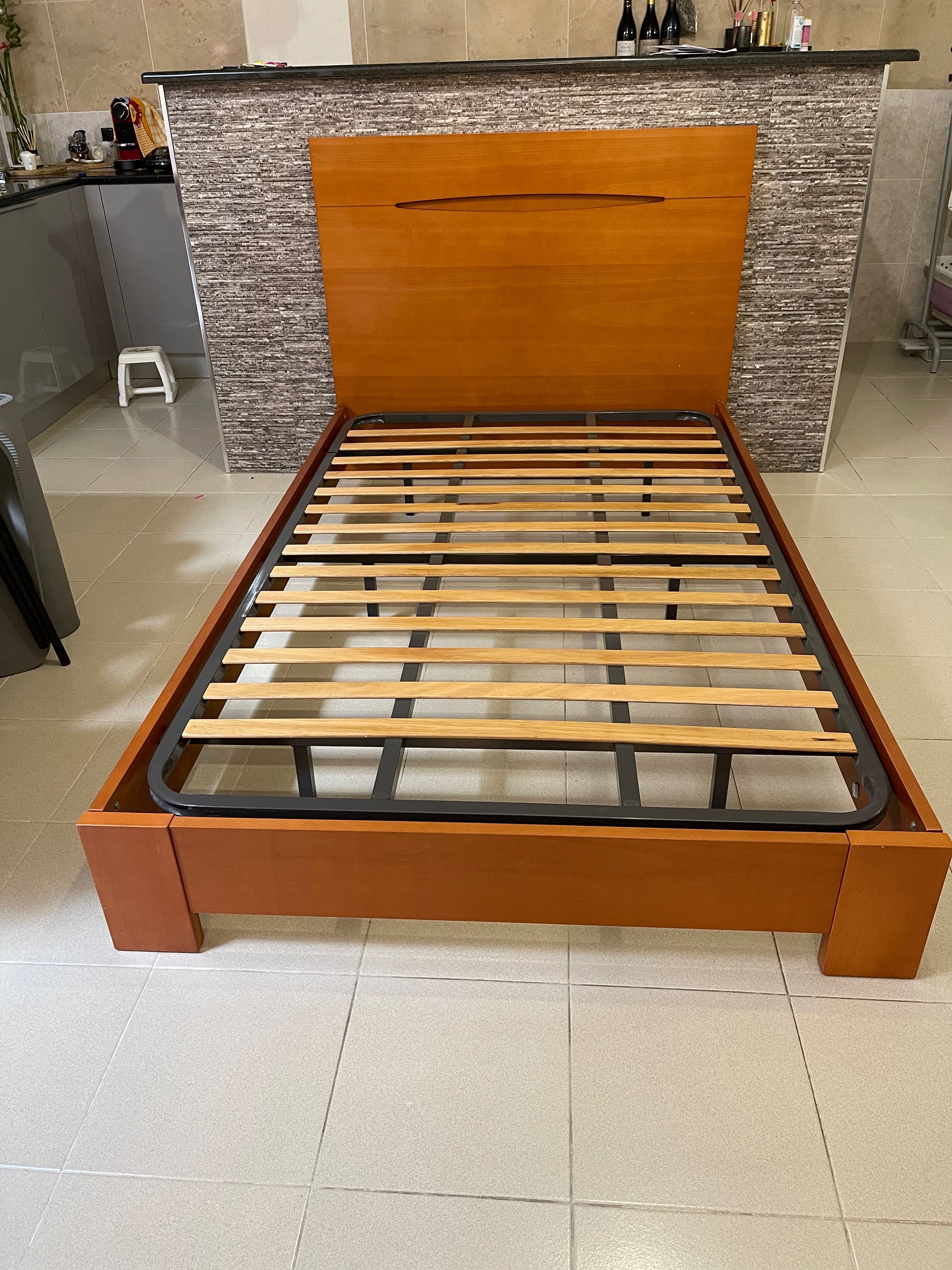 Cama cerejeira 120x200