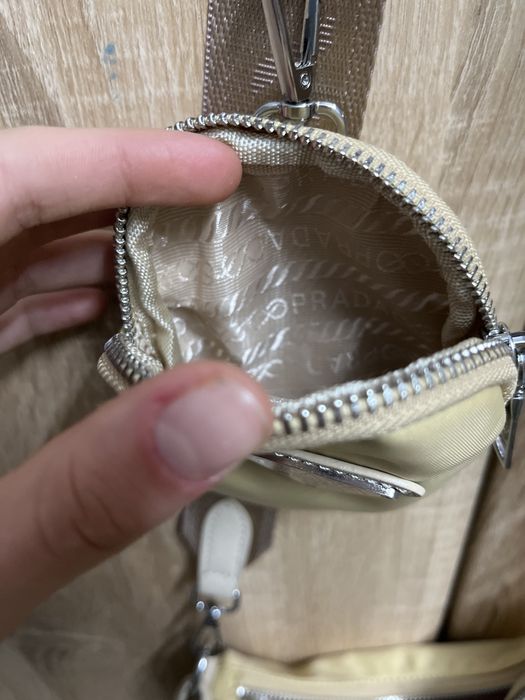 Сумка прада  мілано нейлон бежева