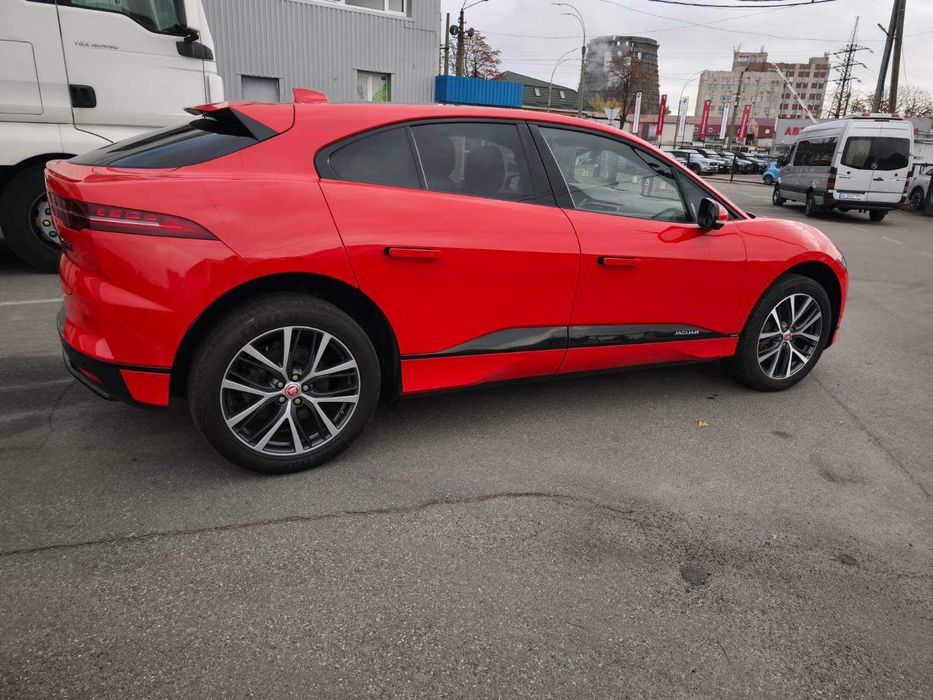 JAGUAR I-Pace  HSE 400EV  12/2018 года ТОП   панорама+ HUD+360кам