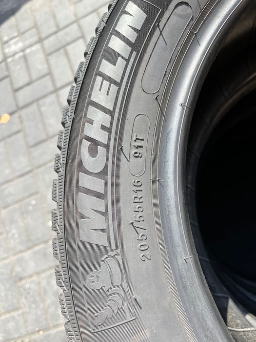 205/55 R16 Michelin 4 зимние шины