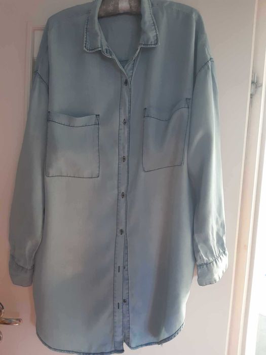 Błękitna koszula