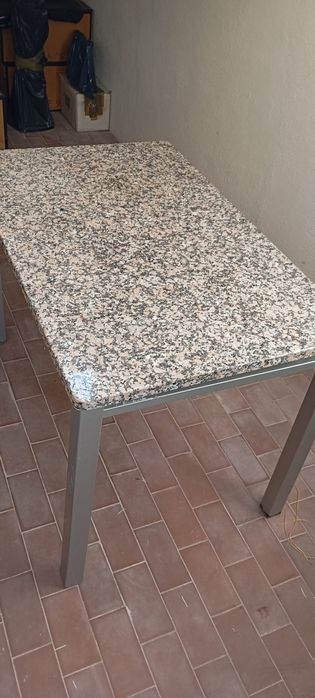 Mesa cozinha tampo granito