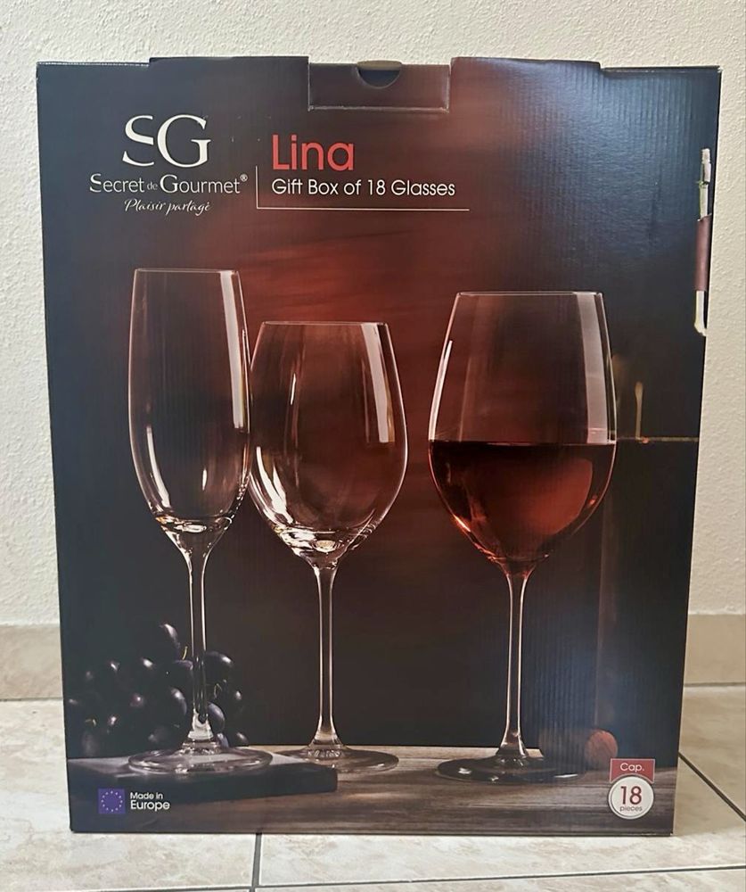 Conjunto de 36 copos com pé NOVOS (vinho, água e champanhe)
