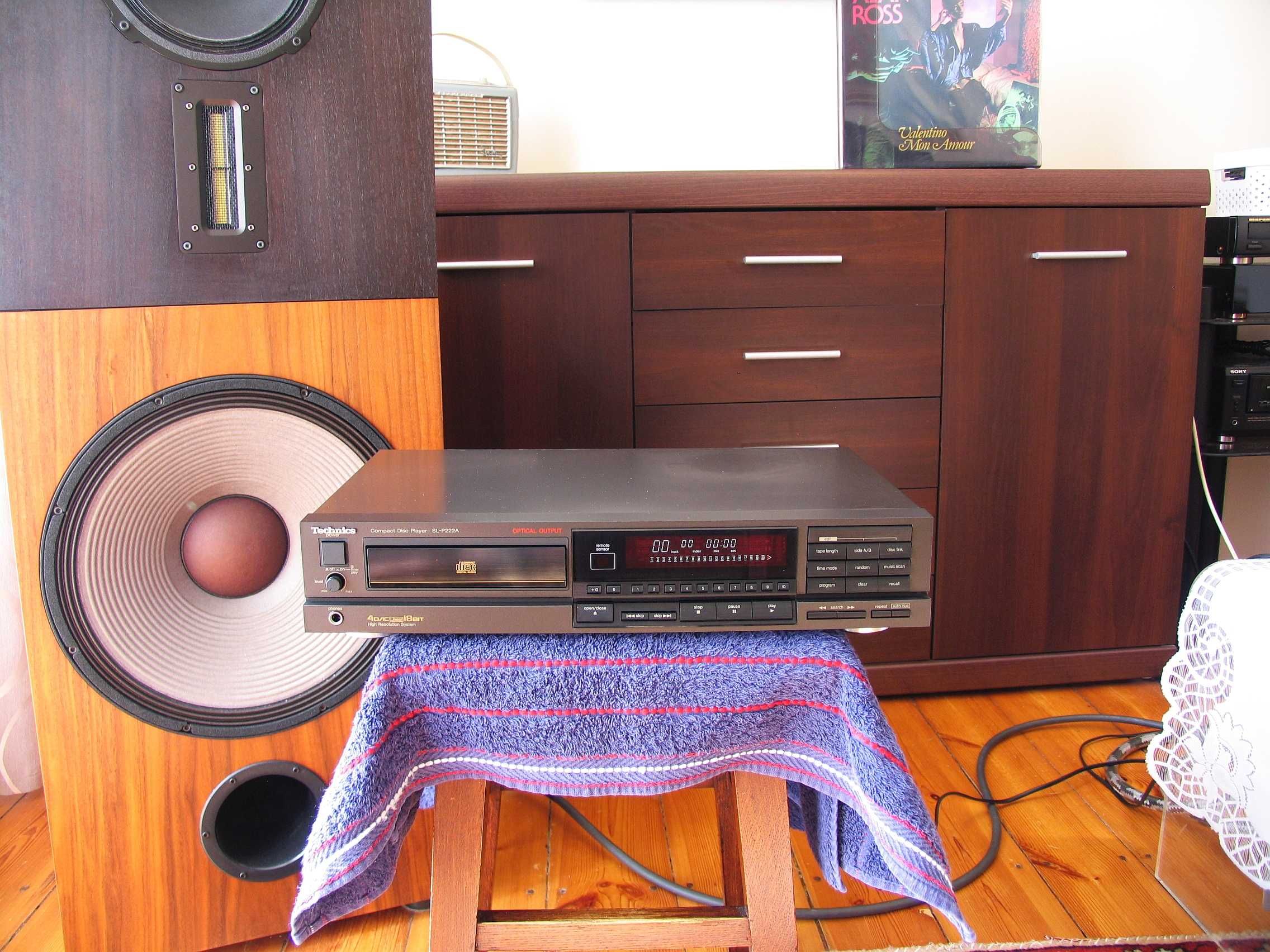 Technics SL-P222A / Odtwarzacz CD - Super Stan  '' Vintage ''