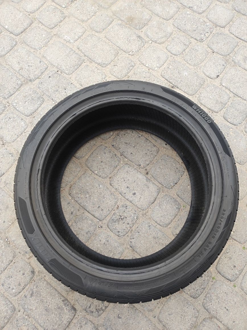 225.40.18 komplet opon zimowych Zetex WH1000