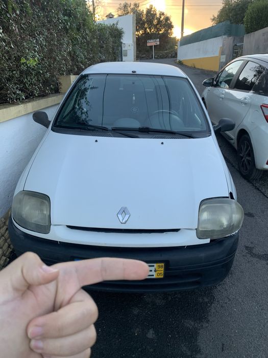 Renault clio mk2 98 leia anuncio