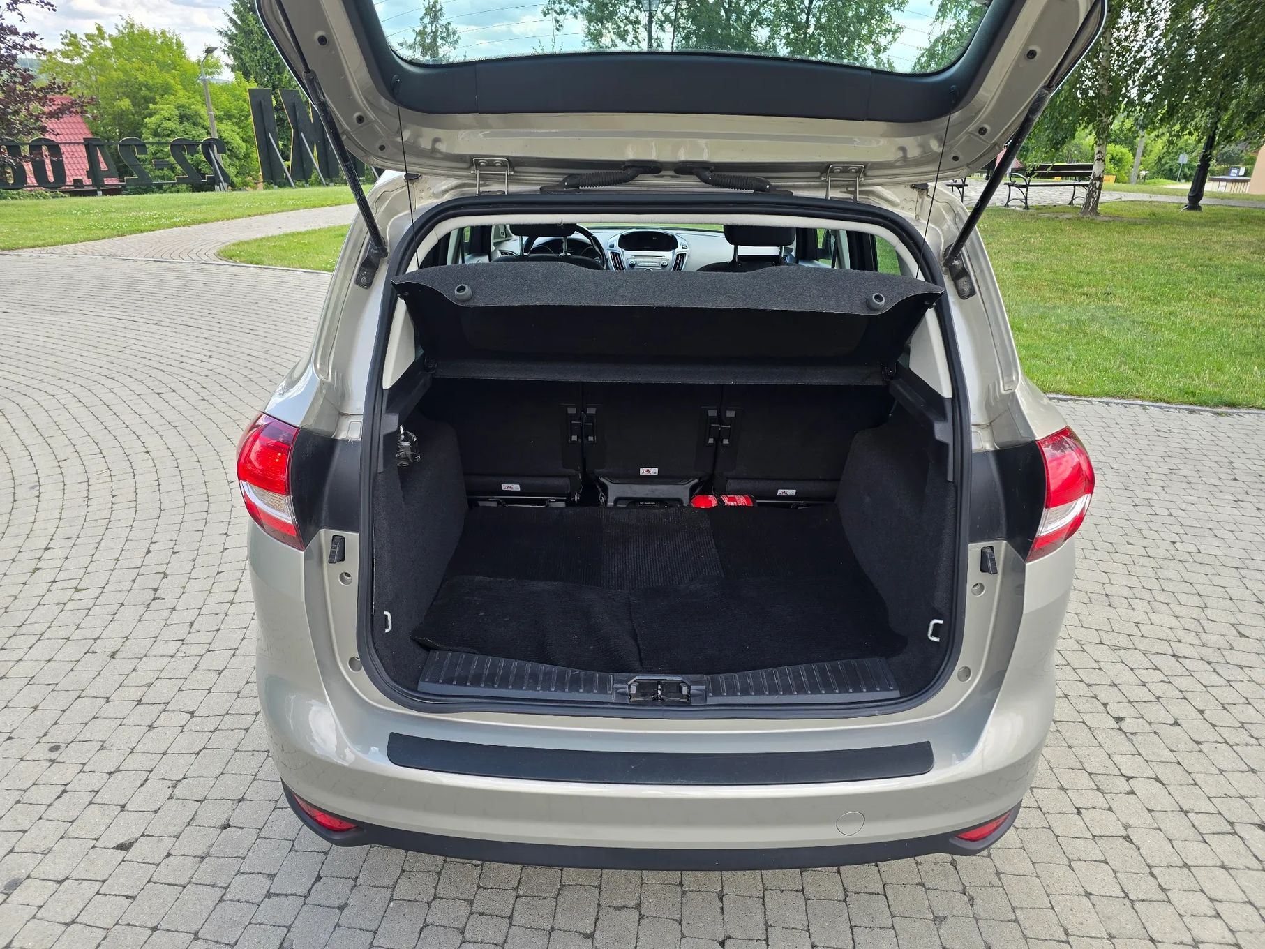 Ford C-MAX FORD C-MAX 1.6 Ti-VCT 125 KM, M5 Trend Compact 5-drzwiowy