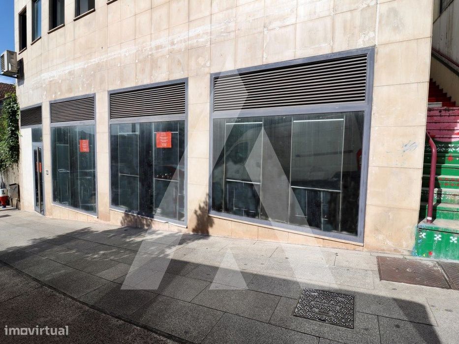 Loja para venda no centro de Águeda!