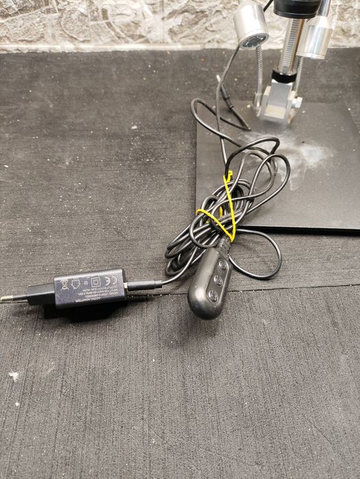 Цифровий мікроскоп Andonstar AD409