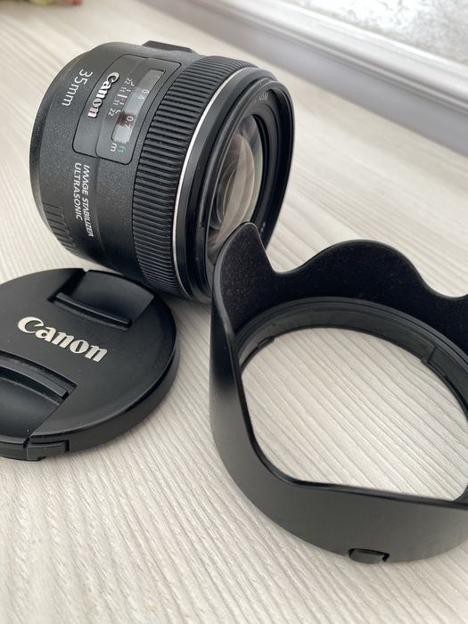 Canon EF 35 mm 2.0 USM