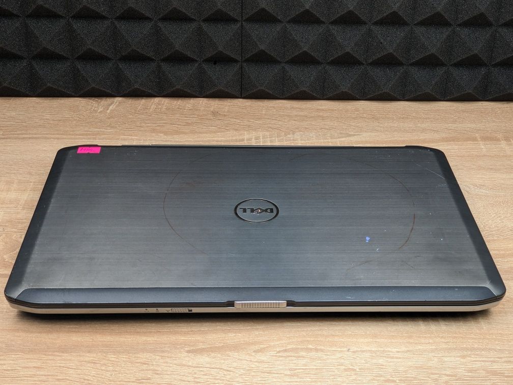 Ноутбук Dell 5520 full hd i5 2520m RAM 8gb Hdd 500gb Арт:М102