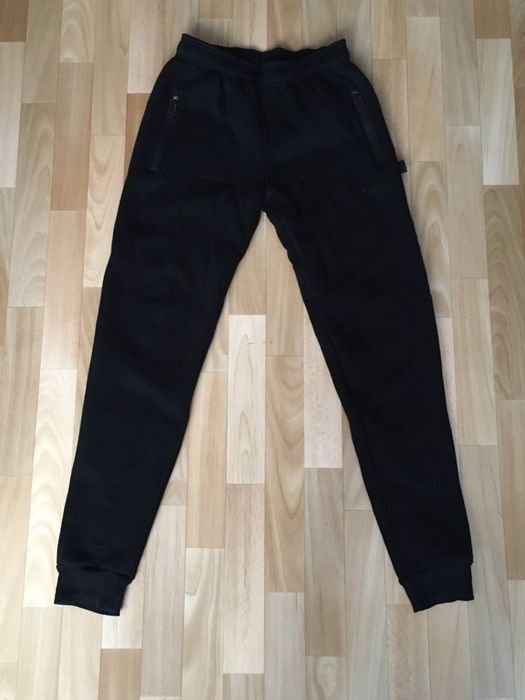 спортивні штани nike