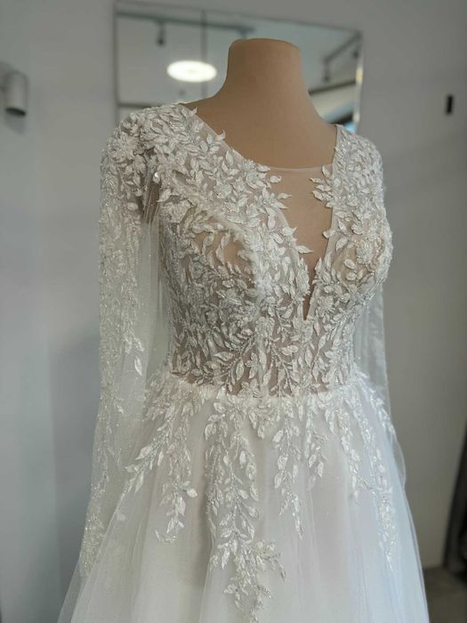 Przepiękna kobieca suknia ślubna Beata roz. 42 ivory, śmietankowa