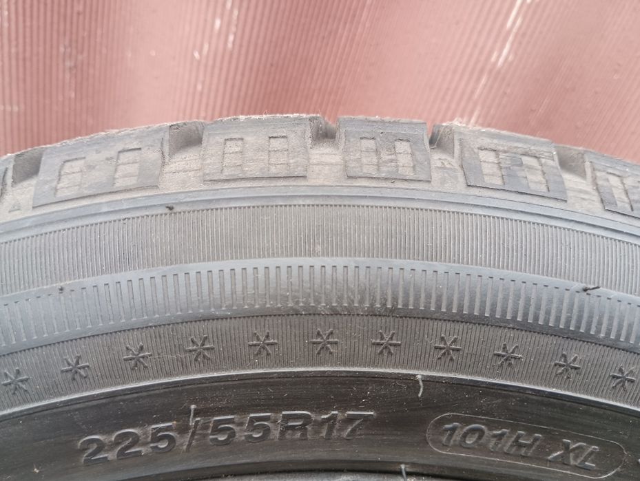 Комплект зимних колёс 225х55х17