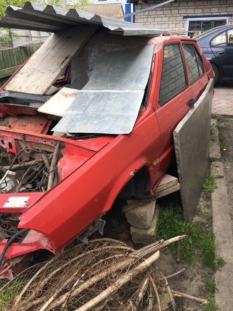 Продам кузов или запчасти alfa romeo 33 907A