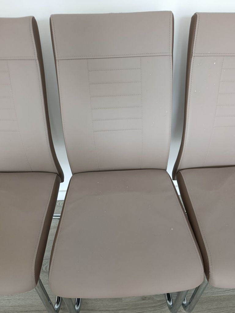 Conjunto 4 cadeiras sala de jantar