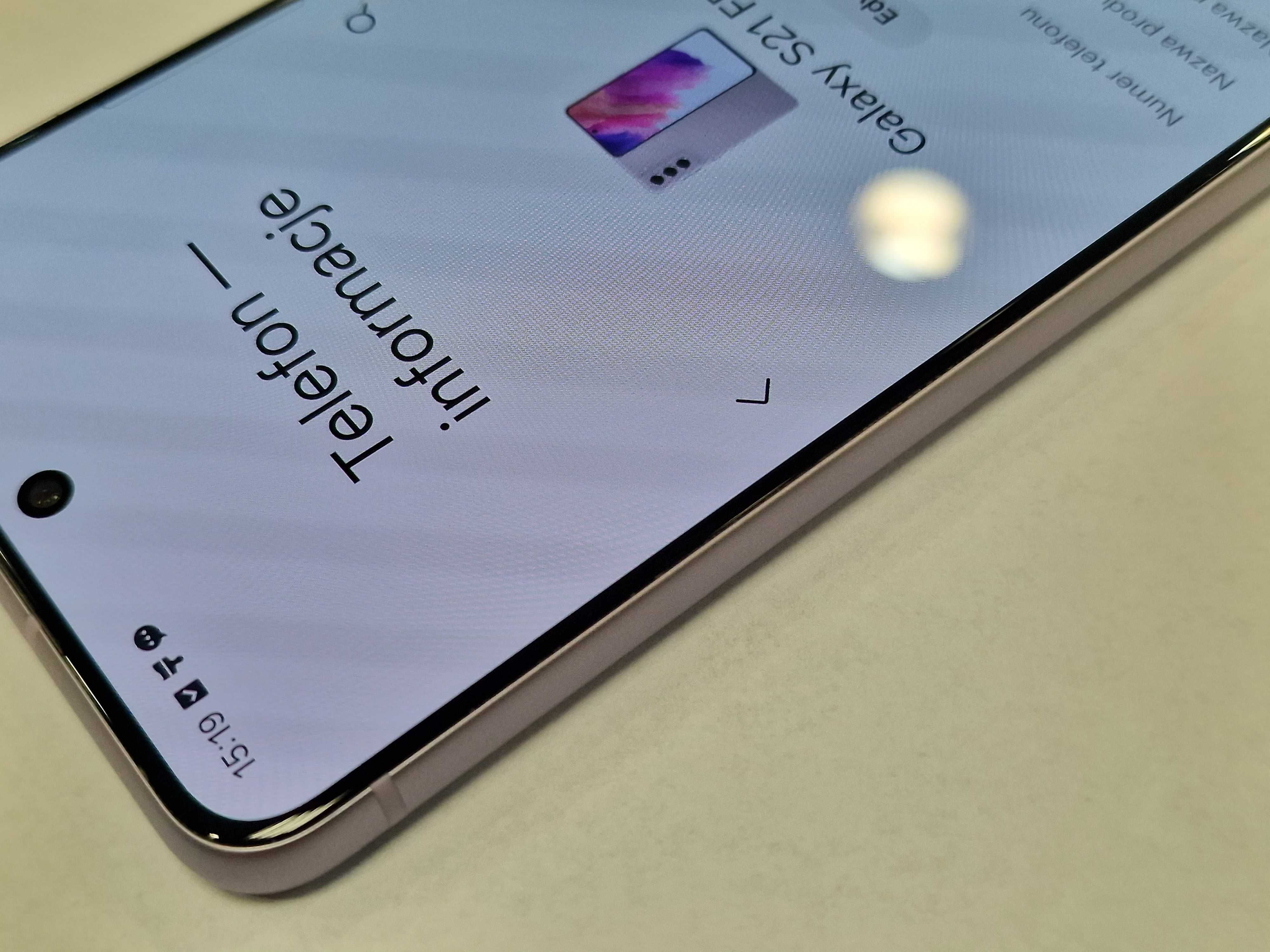Samsung Galaxy S21 FE 5G/ 6GB/ 128GB/ Lavender/ Grade A/ + ładowarka