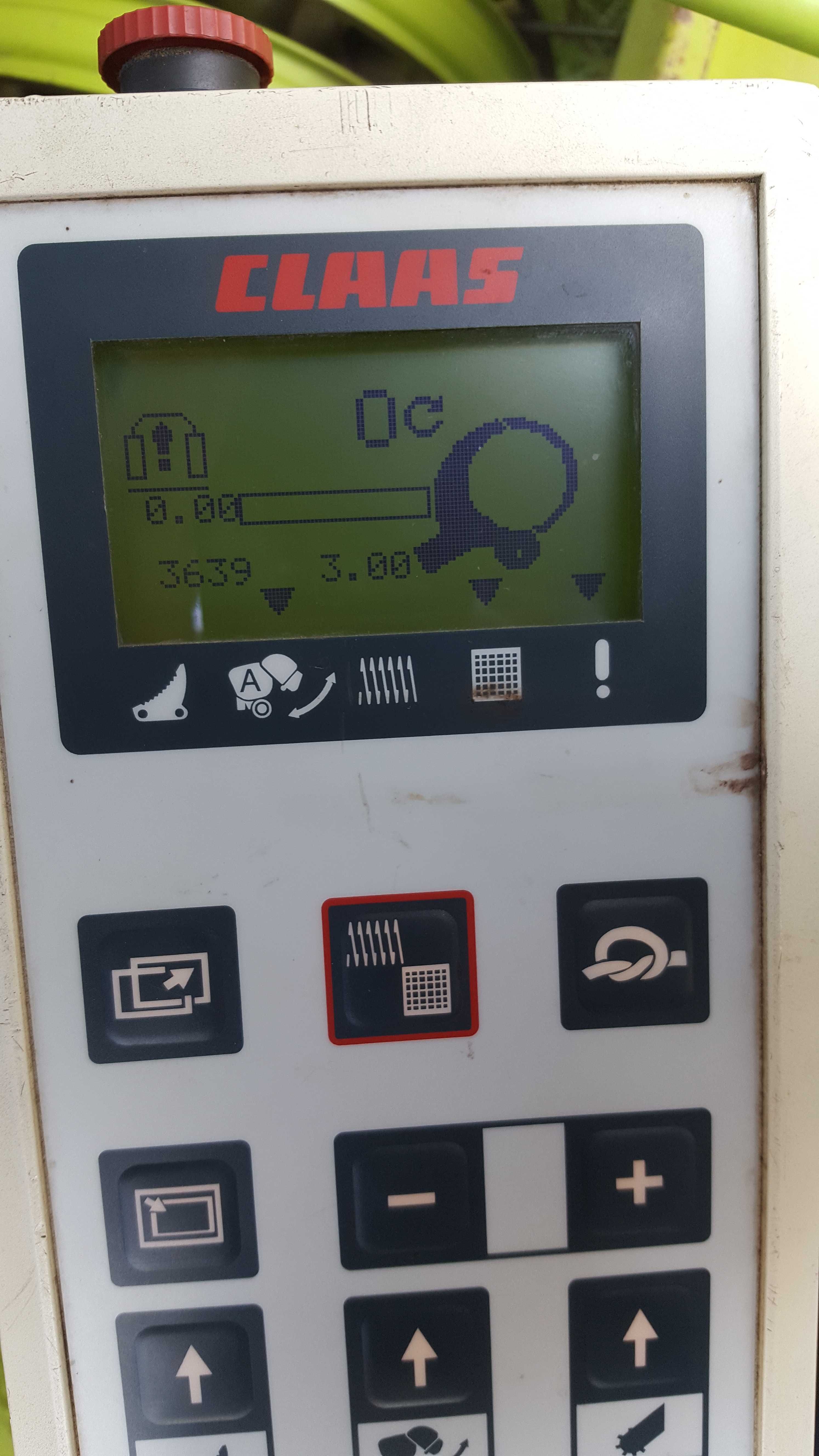 Naprawa wymiana wyświetlacza LCD wagi paszowozu Kuhn itp pilota prasy
