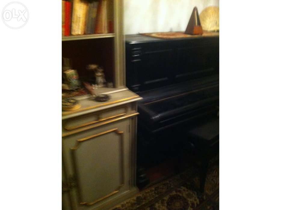 Piano vertical richard deicken