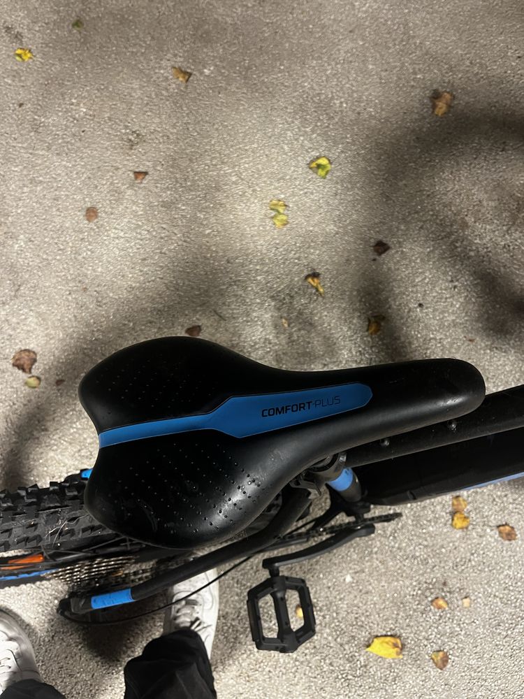 Bicicleta BTT Eléctrica Rockrider E-ST500 v2