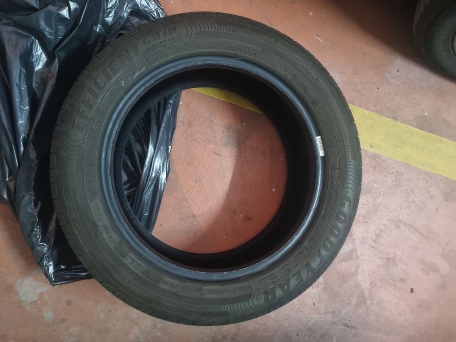Pneu Usado  Goodyear 205/55/R16